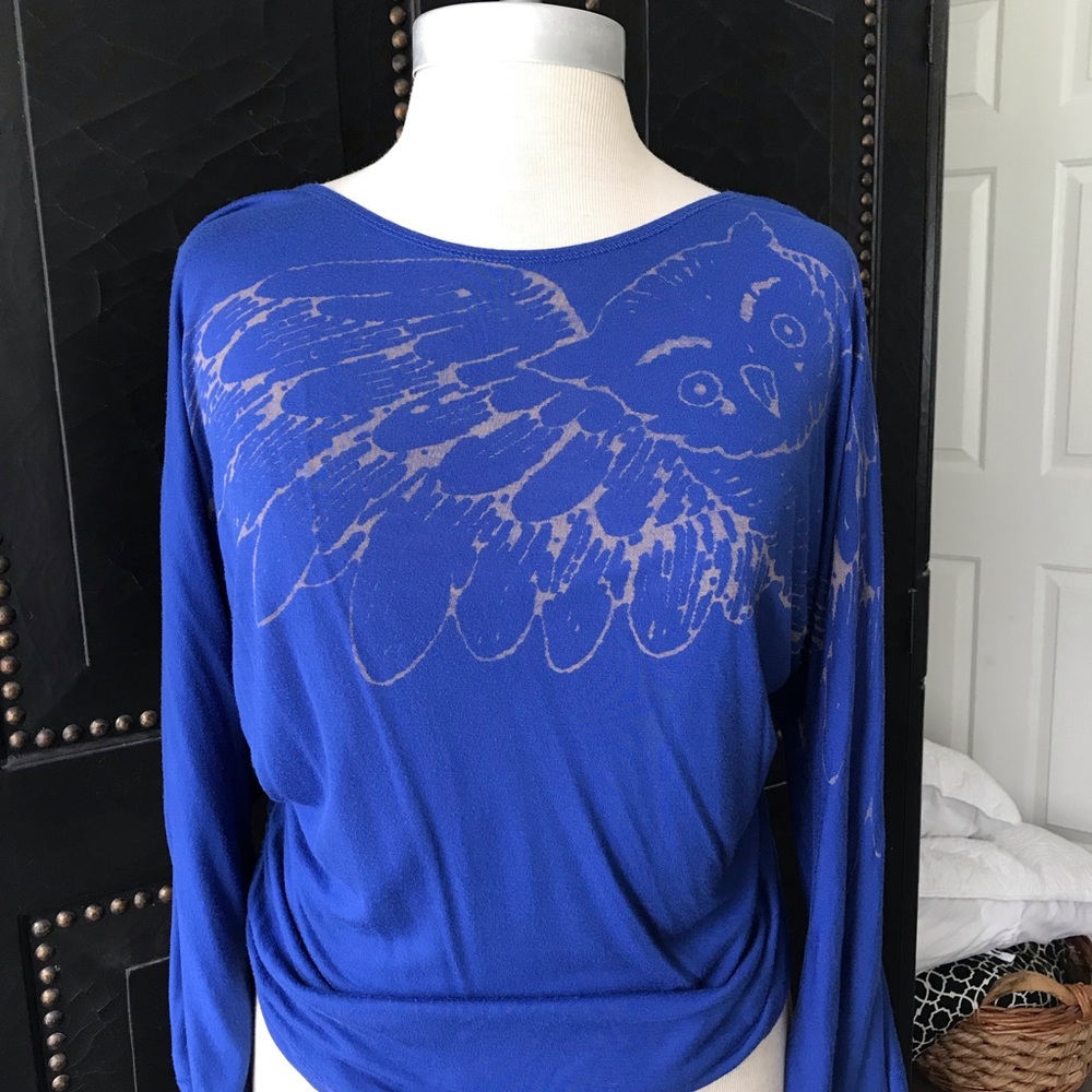 Bluish purple top